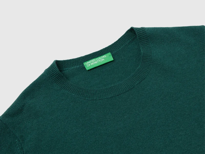 Fuchsiafarbener Pullover mit Rundhalsausschnitt aus Merinowolle