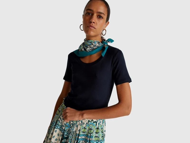 Schal mit Bandana-Print