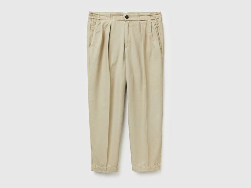 Chinos im Carrot-Fit