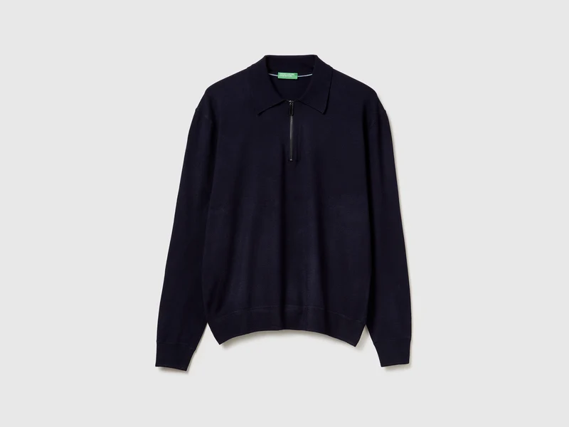 Poloshirt aus Viskose-Mix-Strick