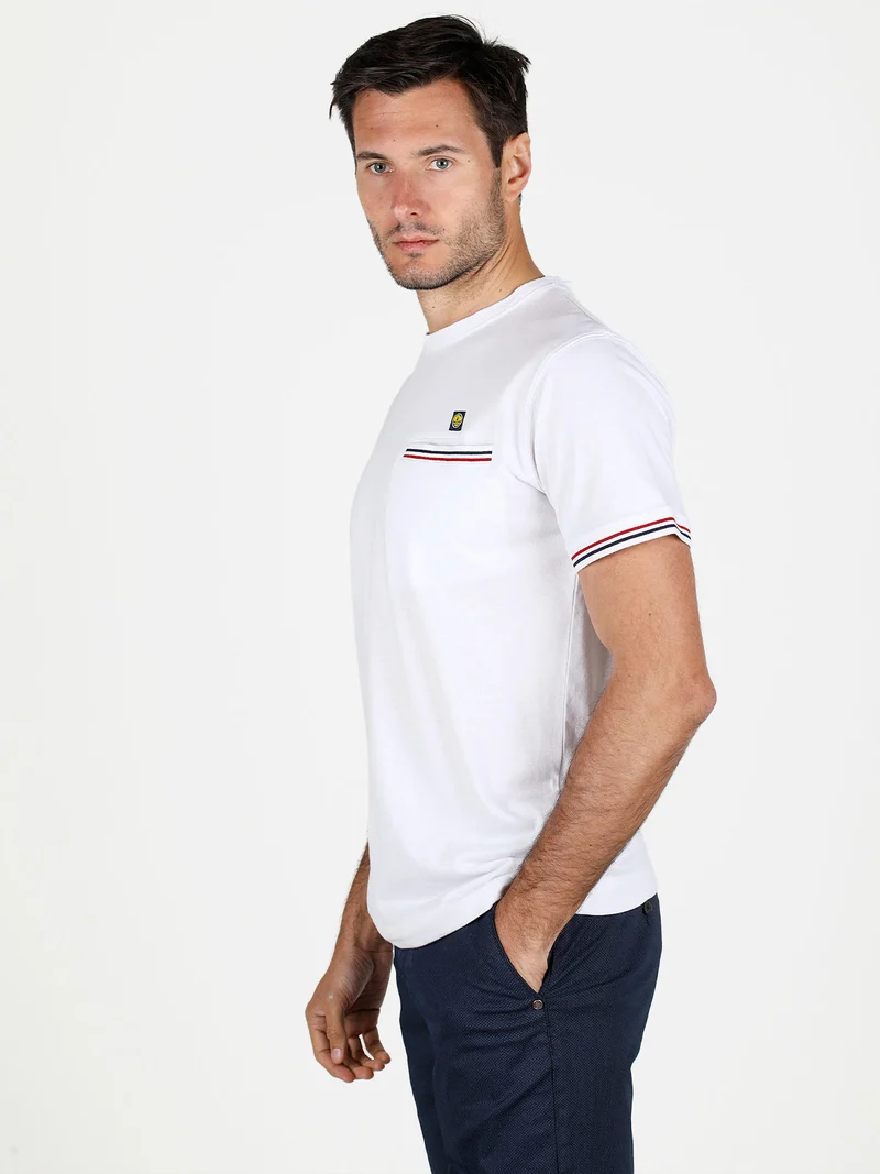 T-shirt da uomo in cotone con taschino - bianco