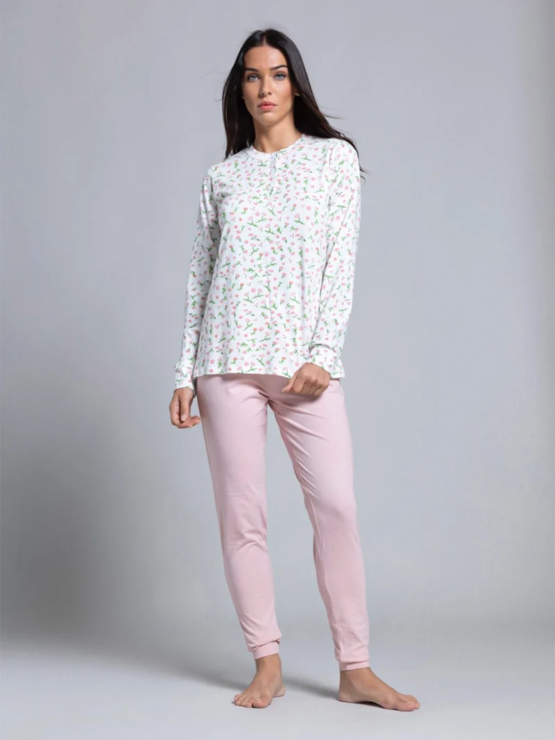 Pigiama lungo da donna in cotone con stampa fiorata - rosa