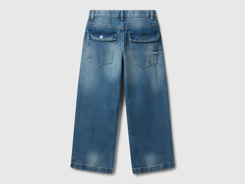 Locker sitzende Jeans