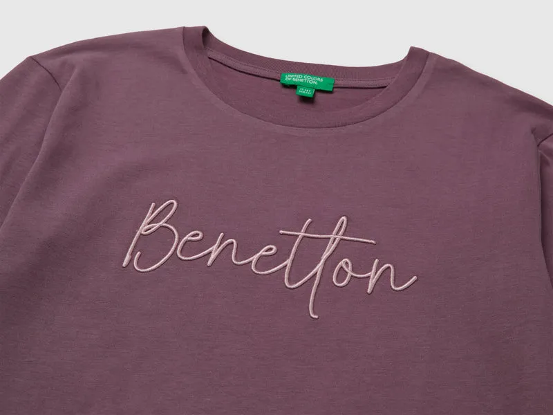 Langärmeliges T-Shirt mit Stickerei