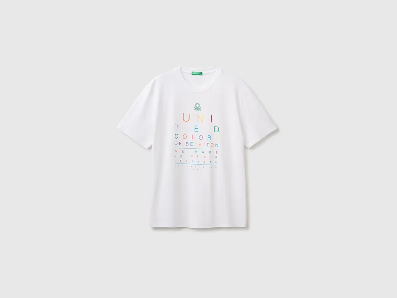 Normal geschnittenes T-Shirt mit Logo