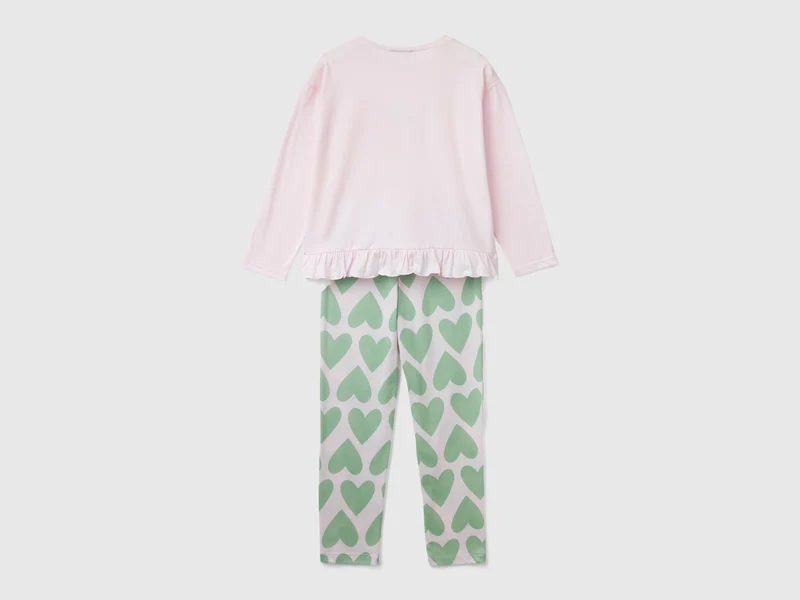 Pyjama mit Herzchenmuster