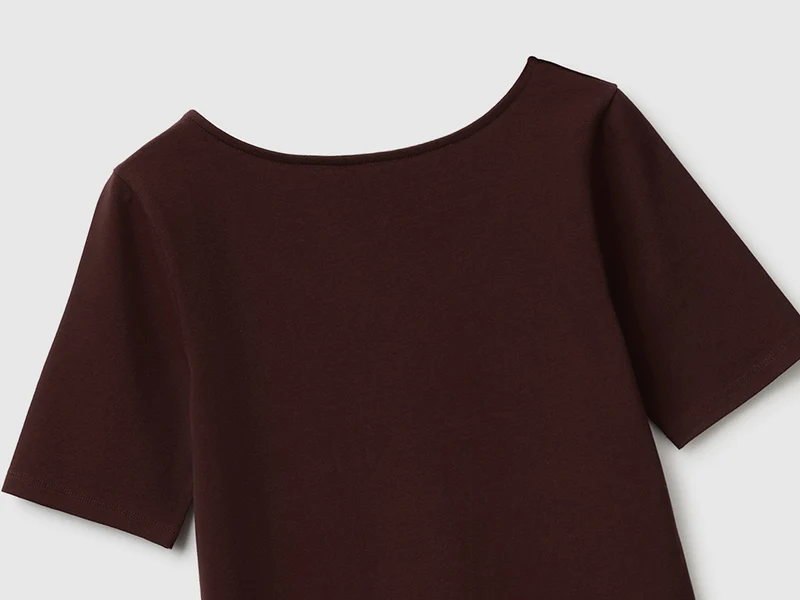 Wendbares Slim-Fit-T-Shirt