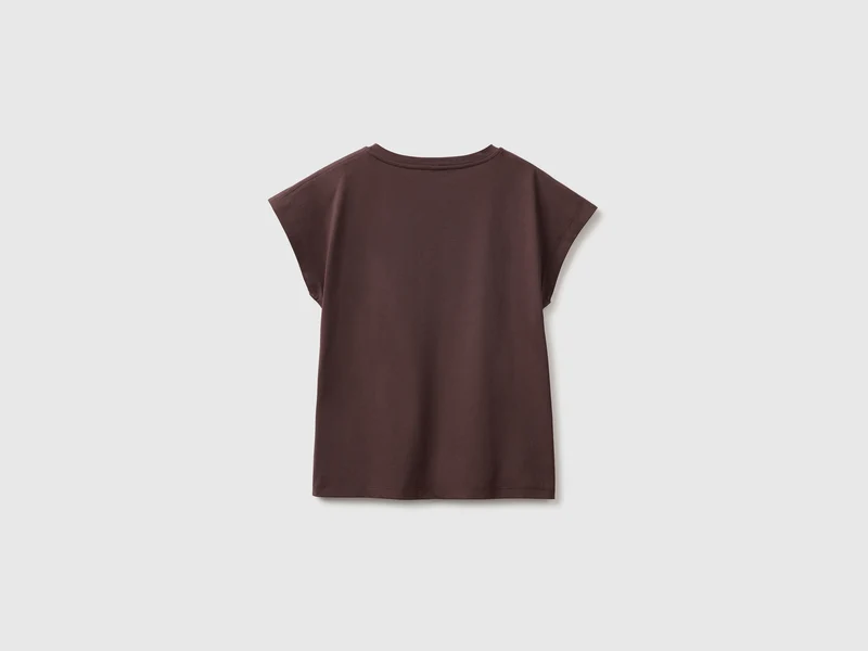 T-Shirt mit Schlitzen am Ärmel