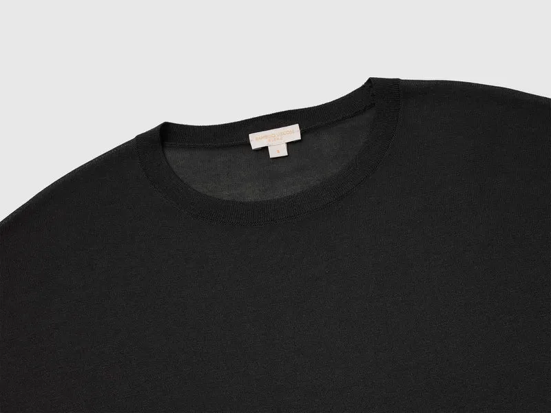 Ärmelloser Pullover aus Bambus-Viskose-Mischgewebe