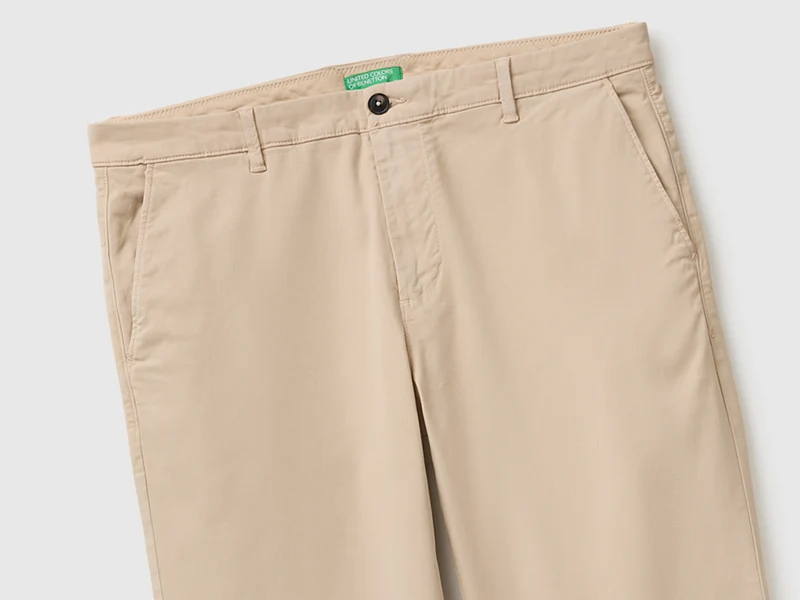 Chinos mit gerader Passform