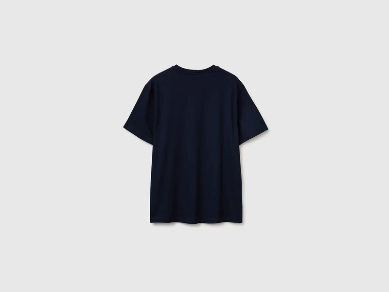 Blaues T-Shirt