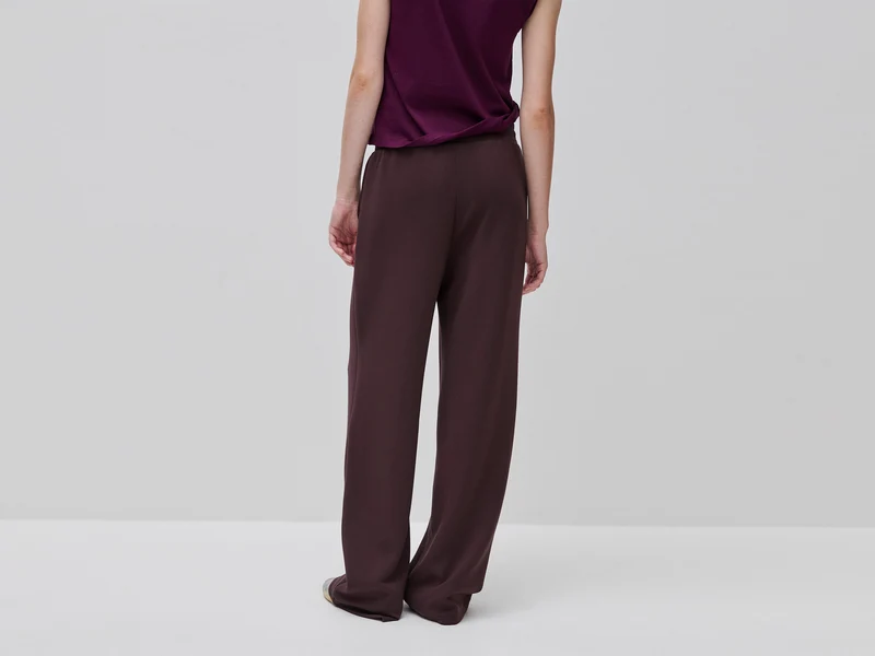 Bequeme, fließende Hose