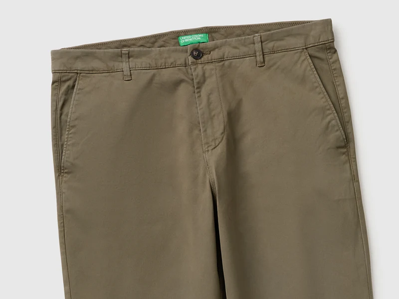 Chinos mit gerader Passform