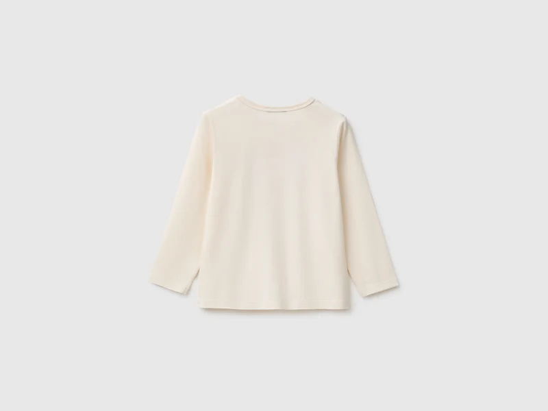 T-Shirt mit Aufdruck und Pailletten