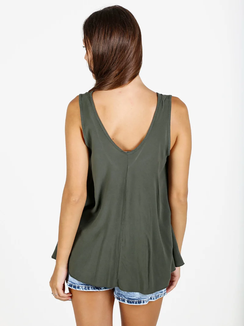 Top donna svasato con scollo a V - militare