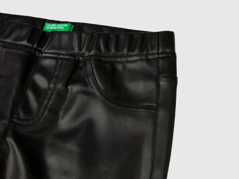 Beschichtete Stoffhose