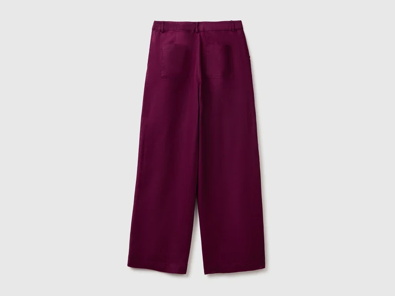 Hochgeschnittene Hose aus reinem Leinen