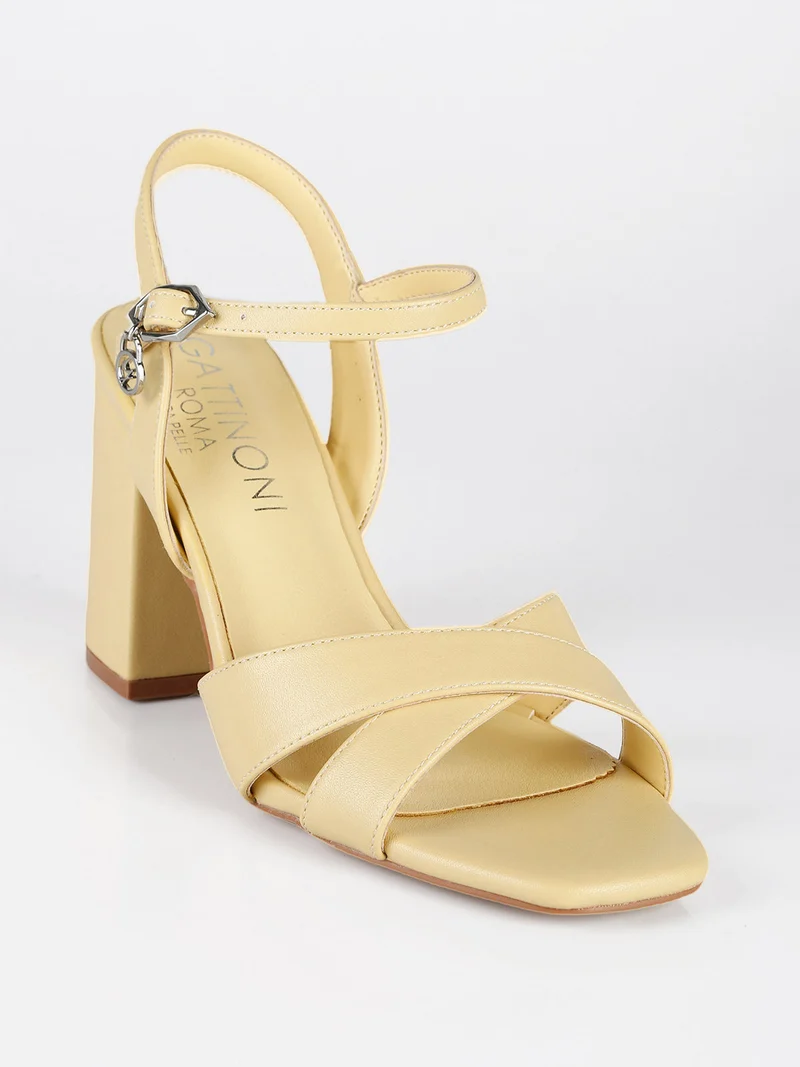 Sandali donna con tacco - giallo