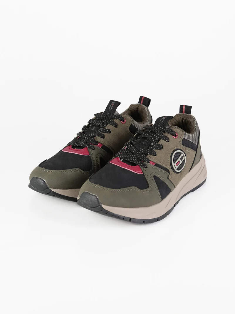 Sneakers stringate da uomo - oliva