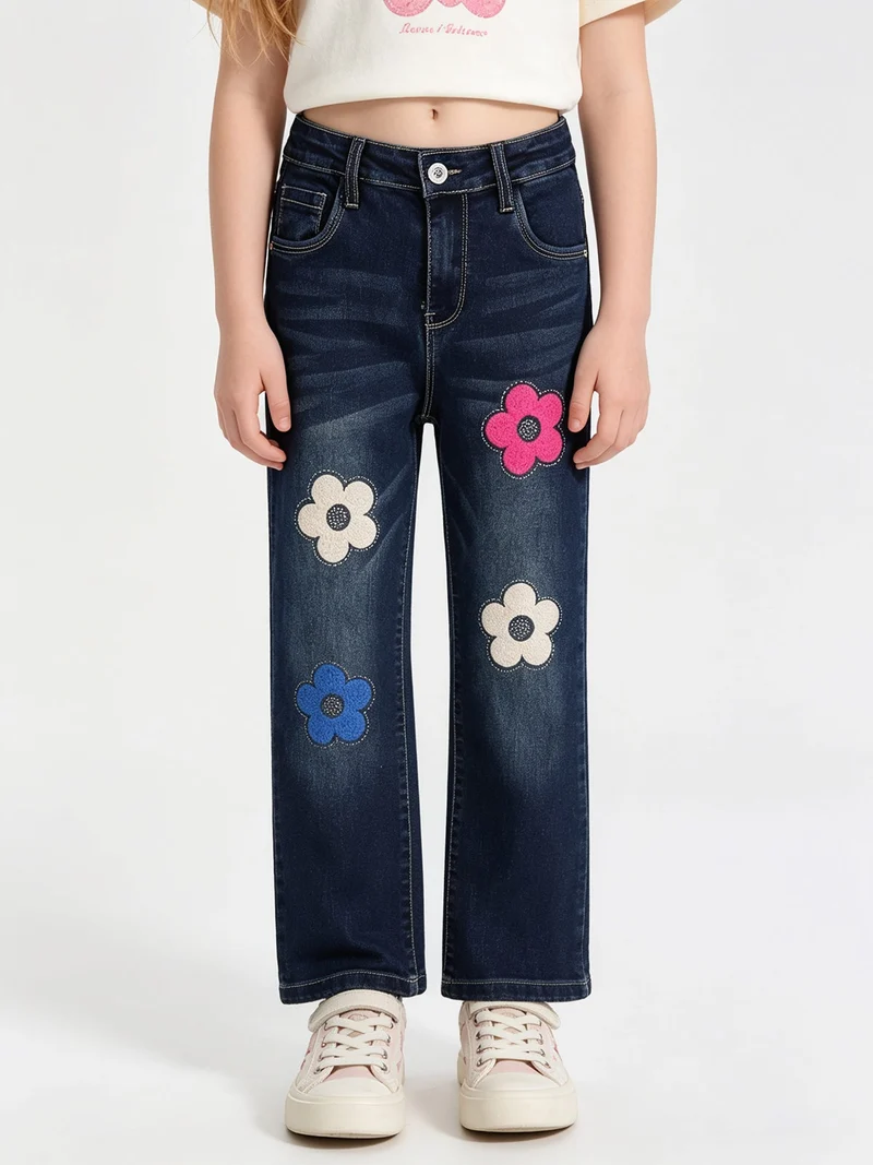 Jeans da bambina a gamba dritta con fiori di peluche e strass - jeans