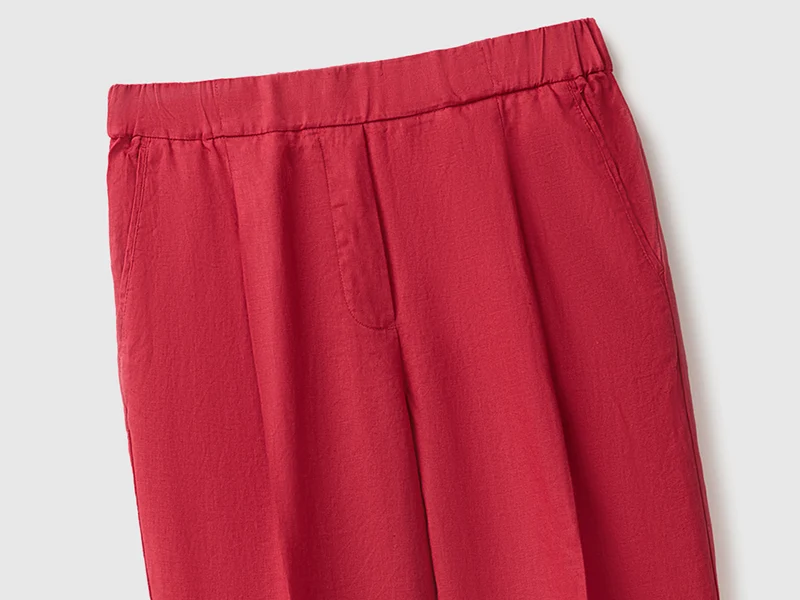 Karottenförmige Hose aus reinem Leinen