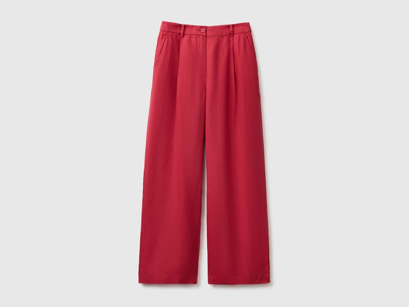 Hochgeschnittene Hose aus reinem Leinen