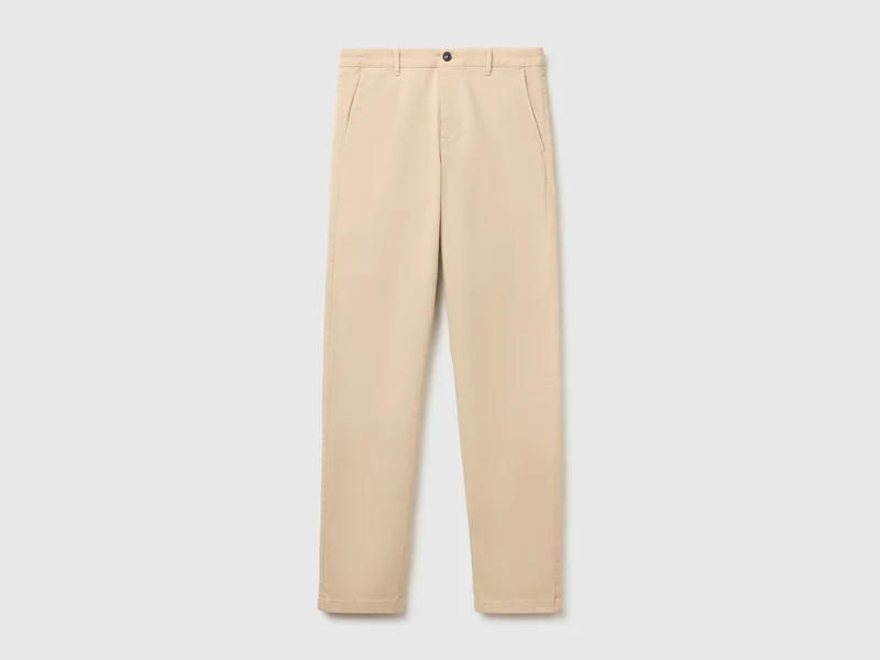Schmal geschnittene Baumwollchinos