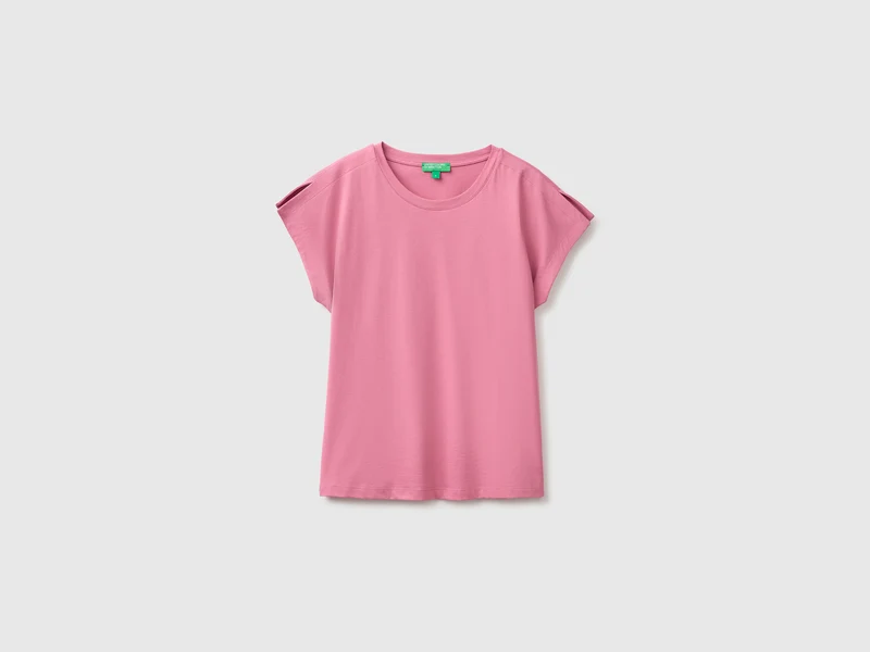 T-Shirt mit Schlitzen am Ärmel