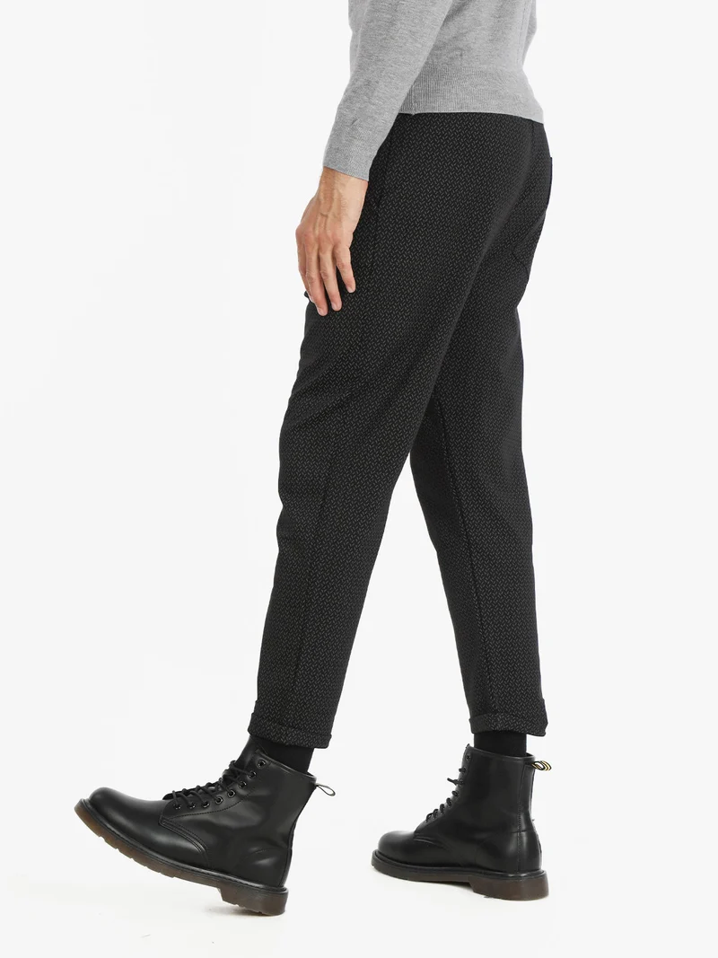 Pantaloni casul da uomo con coulisse e risvolto - nero