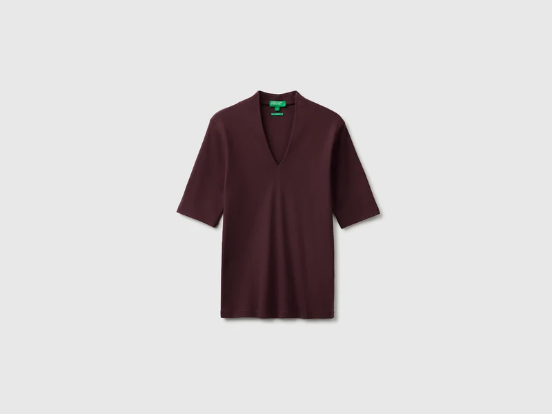Schmal geschnittenes T-Shirt aus langfaseriger Baumwolle