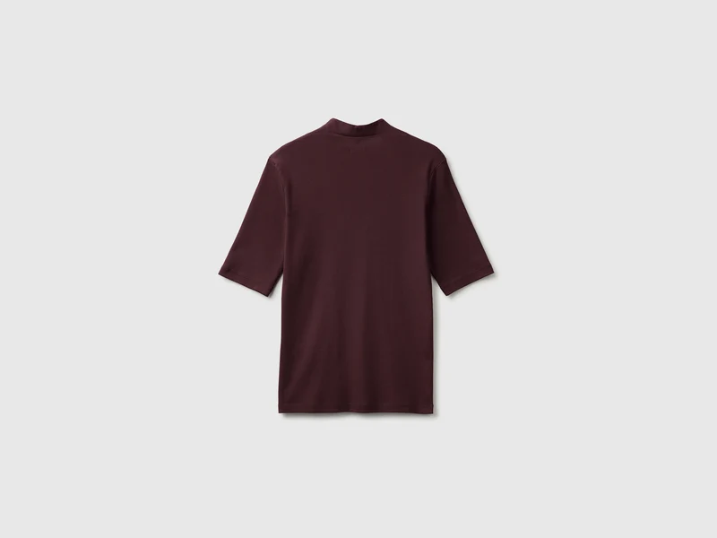 Schmal geschnittenes T-Shirt aus langfaseriger Baumwolle