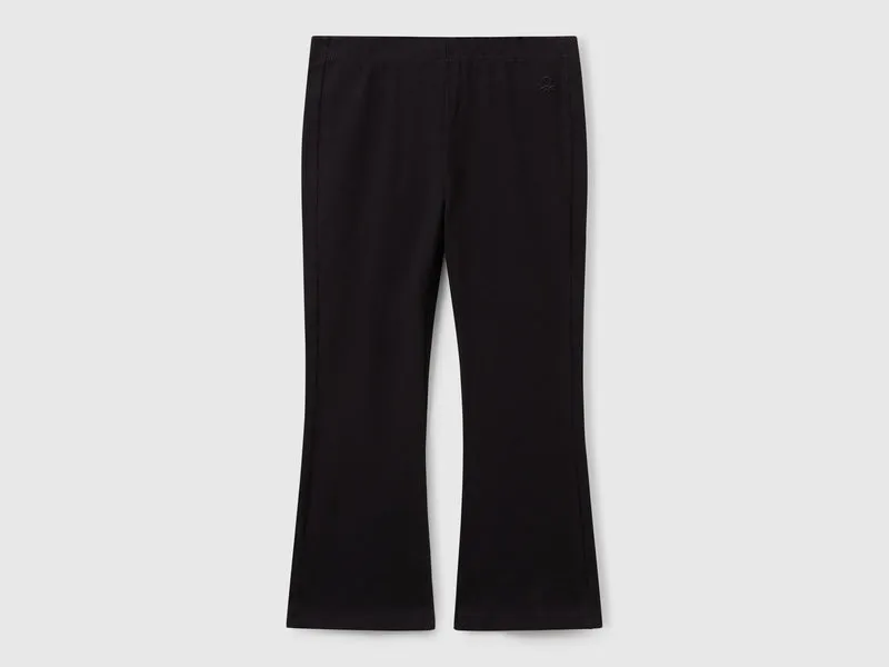 Ausgestellte Leggings aus Stretch-Baumwolle