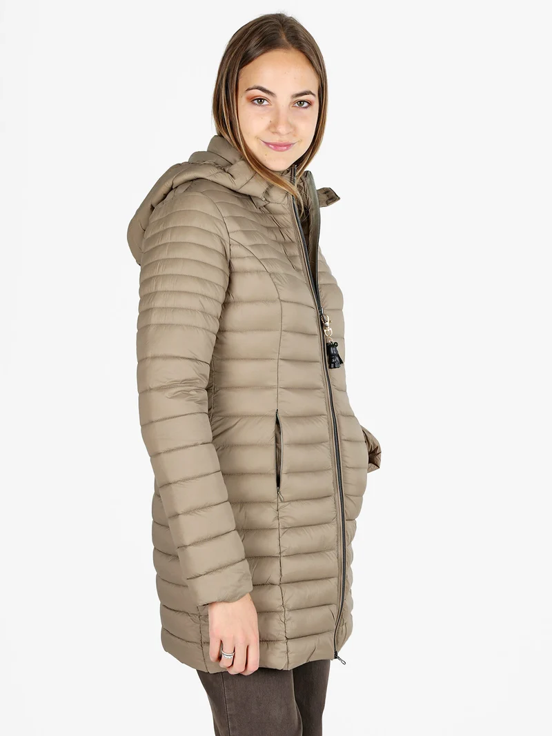 Giubbotto lungo da donna con cappuccio e zip - sabbia