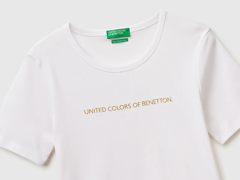 Kurzärmeliges T-Shirt mit Glitzerlogo