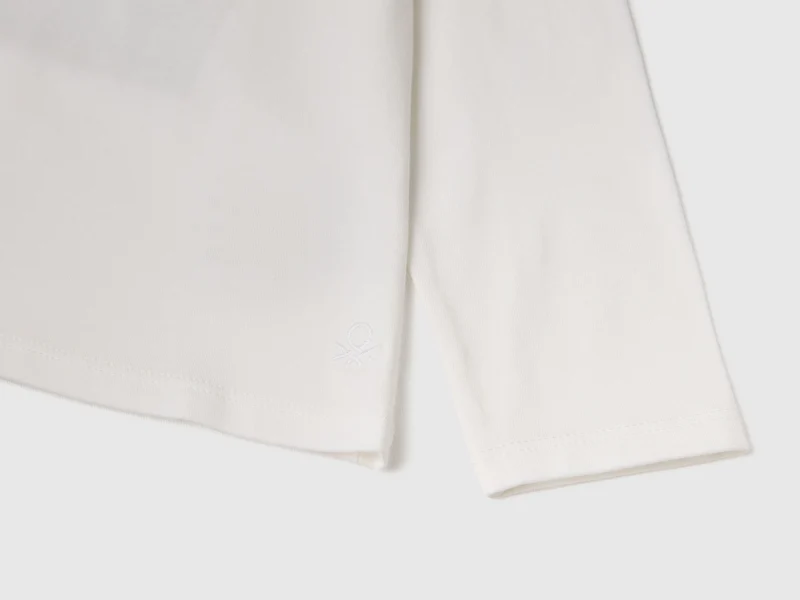 Rollkragen-T-Shirt aus Stretch-Baumwolle