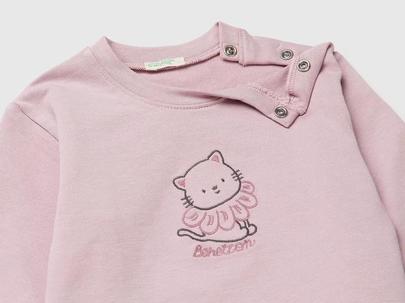 Sweatshirt mit Tieraufnäher