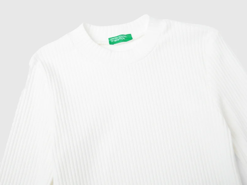 Schmal geschnittenes Stretch-Baumwoll-T-Shirt