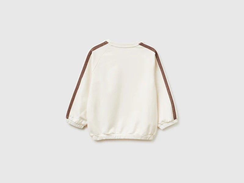 Sweatshirt mit Spitze und Stickerei