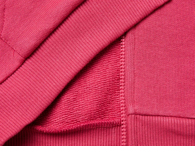 Sweatshirt mit Reißverschluss und Aufdruck
