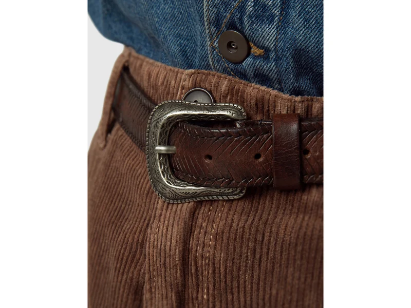 Ledergürtel im Western-Stil