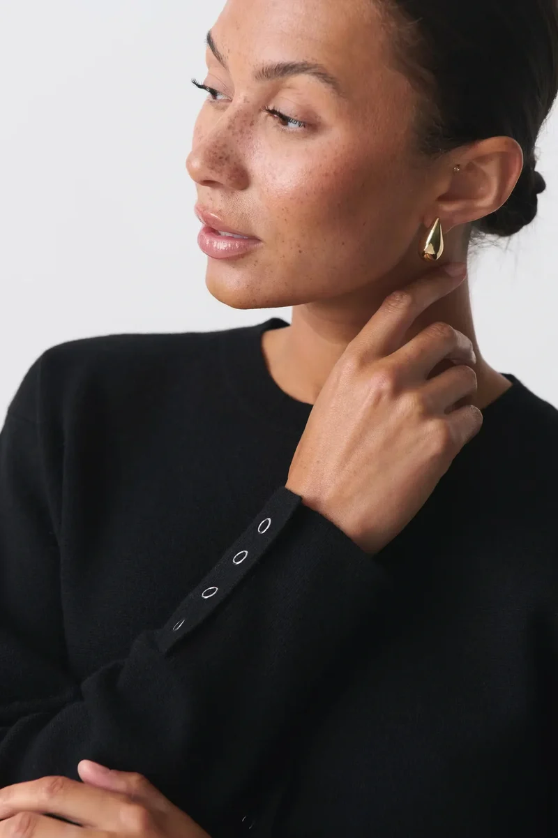 Damen Bluse | Gerader Schnitt | Elegante Knopfleiste | Vielseitige Länge & Manschettendetails