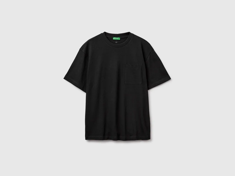 T-Shirt mit Tasche