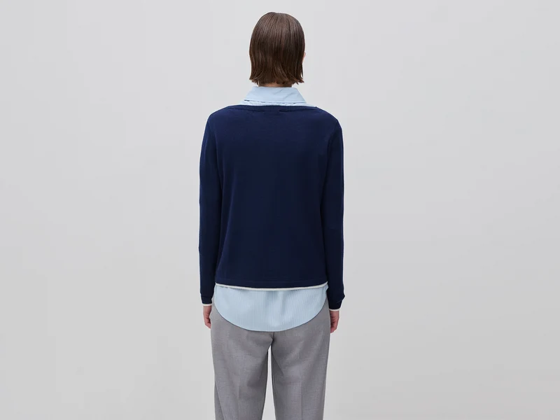 Pullover mit U-Boot-Ausschnitt aus 100 % Merinowolle