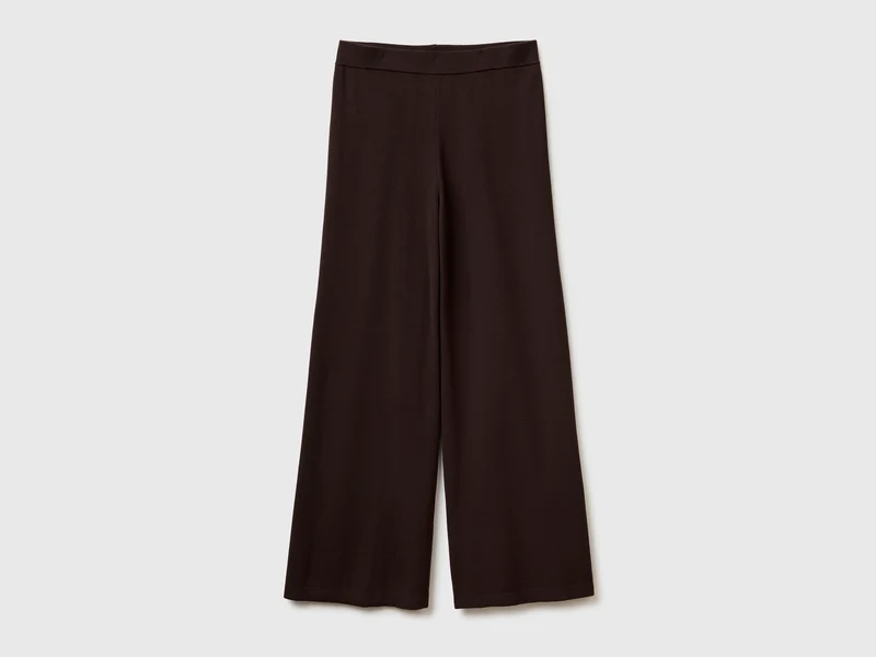 Strickhose mit weitem Bein
