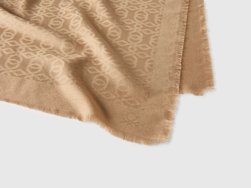 Jacquard-Schal