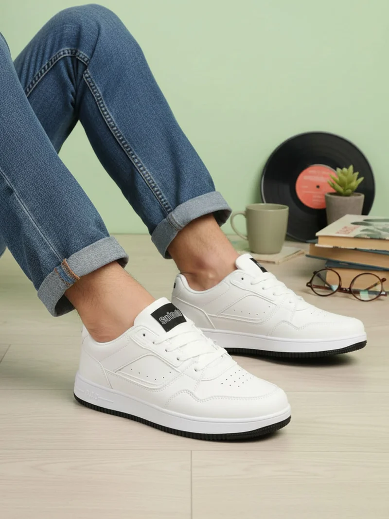 Sneakers da uomo stringate - bianco