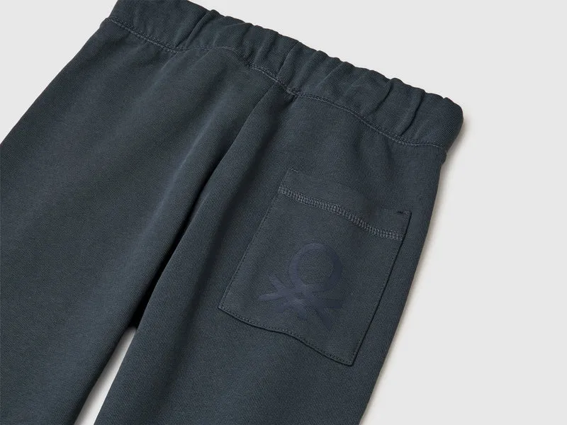 Jogginghose mit Logo