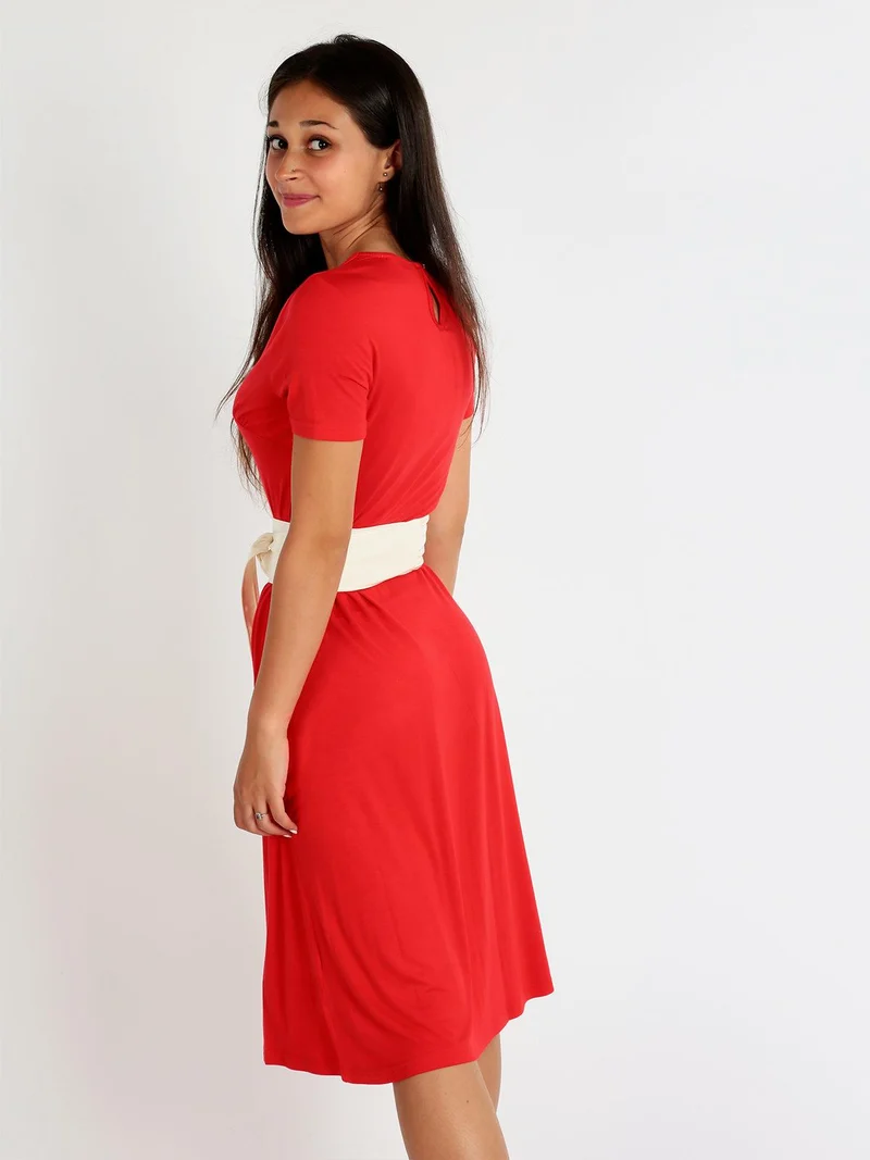 Abito lungo con maniche corte - rosso