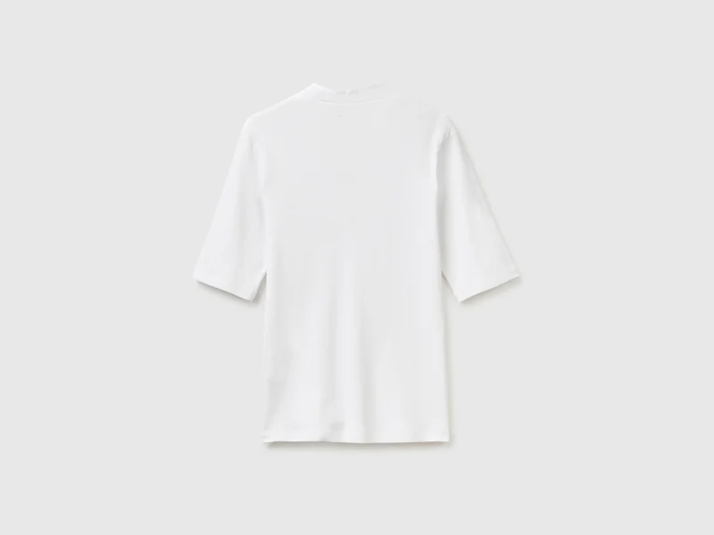 Schmal geschnittenes T-Shirt aus langfaseriger Baumwolle
