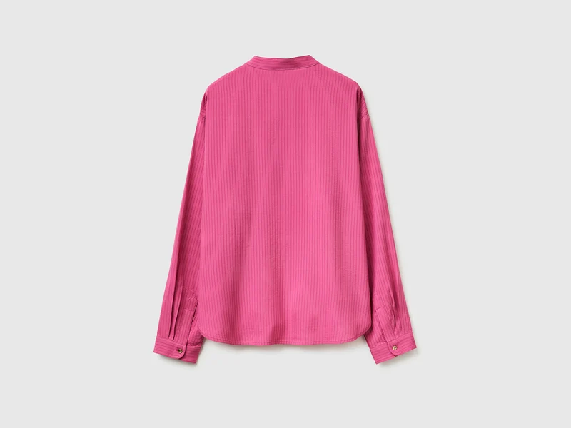 Gestreifte Bluse mit Stehkragen